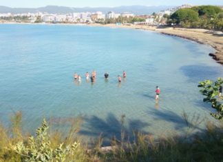 Локо се потопи в морето на Алания