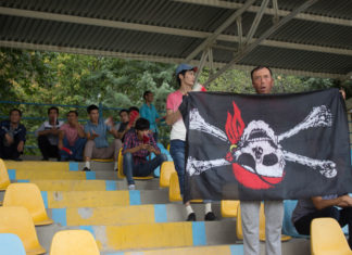 Кайсар се оказа тим с „корави“ ултраси! Май пленяват знамена… КУЛТОВИ СНИМКИ