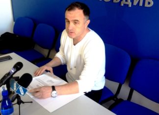 Никленов твърдо против общината да опрощава дълговете на Ботев и Локомотив