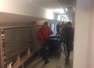 ВИДЕО и СНИМКИ: Не пуснаха Стоянов и Кикарин в съблекалнята! Меледже закъсня!