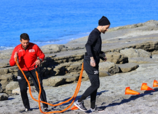 СНИМКИ: Шекероски върза Пауло Серджо с въжета на плажа