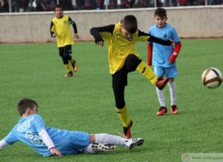 Нови две победи и една загуба за юношите на Ботев в Сандански