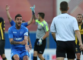 Средно по над три гола си вкарват сините и канарчетата