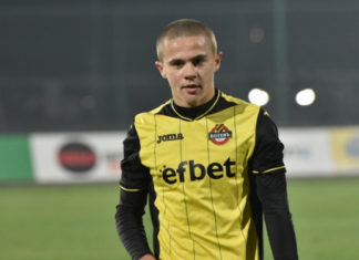 Започва битката за финала между Ботев и Лудогорец! Крис Добрев повежда канарчетата