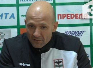 Радуканов с усмивка: Иван Цветков е в групата за мача с Ботев