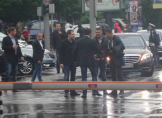 Самуилов се връща в Ботев, взима всички акции (СНИМКИ)