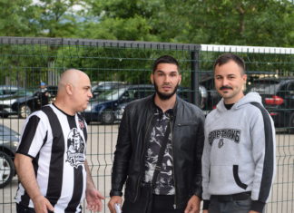 Феновете на Локо Пд предадоха на сина на Аян Садъков събраните за него средства СНИМКИ