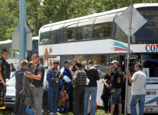 Започна се: Групи и фракции с бултраси наемат по цели автобуси за финала!