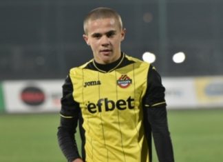 Спортал: Крис Добрев има договор и със Септември