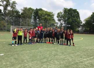 Байерн Мюнхен би Локо с измислена дузпа