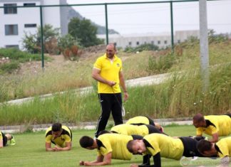 СНИМКИ: Смаза ги!