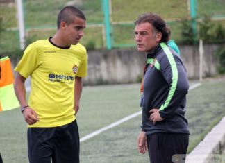 Трите хикса става шеф на школата на Ботев