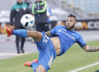 Локо Пд води разговори с освободен от Левски