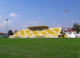 Ботев приема Левски на централния терен в „Коматево“