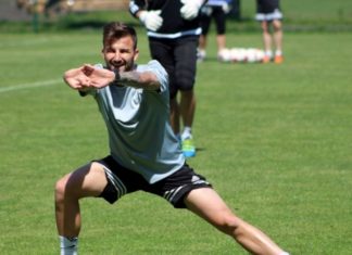 Левски отмъква още един от Локо Пд