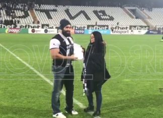 Кечмания се пренесе на Лаута! Световна суперзвезда получи карта на фенклуба на Локо и се подигра на феновете на Лудогорец