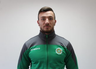 Вратарят Ферди Мюмюнов подсили „Нефтохимик“