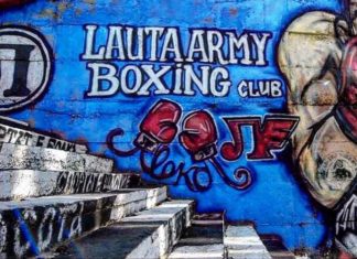 Феновете на Локо и представителният тим си дават среща в Бойния клуб на Лаута Арми