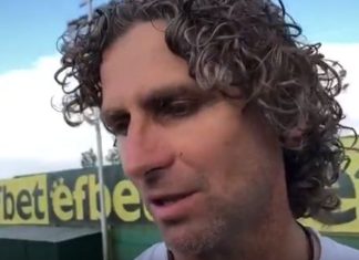 След като не се разбра със Спартак, Калпаков пое тим от Втора лига