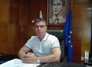 8 арестувани и 7 ранени полицаи след снощното меле в Колодрума