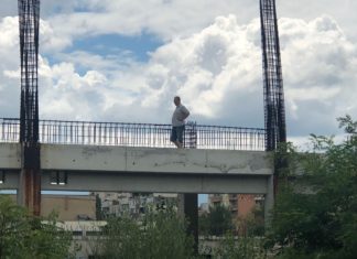 Доц. Ростовски пред PlovdivDerby.com след края на обследването на Колежа: Строежът може да продължи!