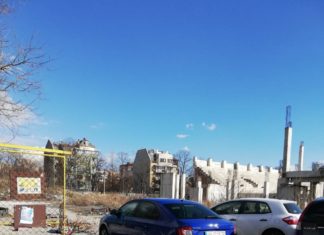 Ексклузивно САМО в PlovdivDerby.com! Много хора на Колежа СНИМКИ