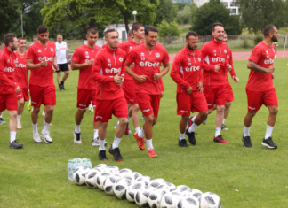 Трима юноши на Ботев, единият бивш играч на Марица започнаха с ЦСКА-1948