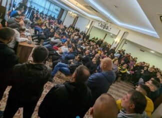 Феновете на Ботев: Искаме незабавно свикване на извънредна сесия за „Колежа“