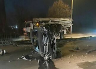 Джип връхлетя бивш футболист и дъщеря му