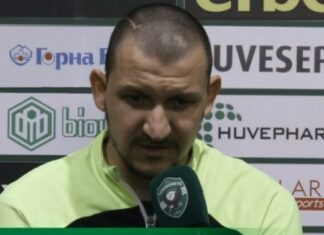 Феновете на Ботев: Боли и ще продължава да боли! Тоше, не навеждай глава!