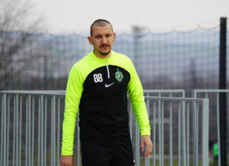 В Турция свързват и Неделев с трансфер при Мъри