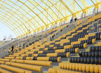 СНИМКИ: Колежа придобива все по-завършен вид