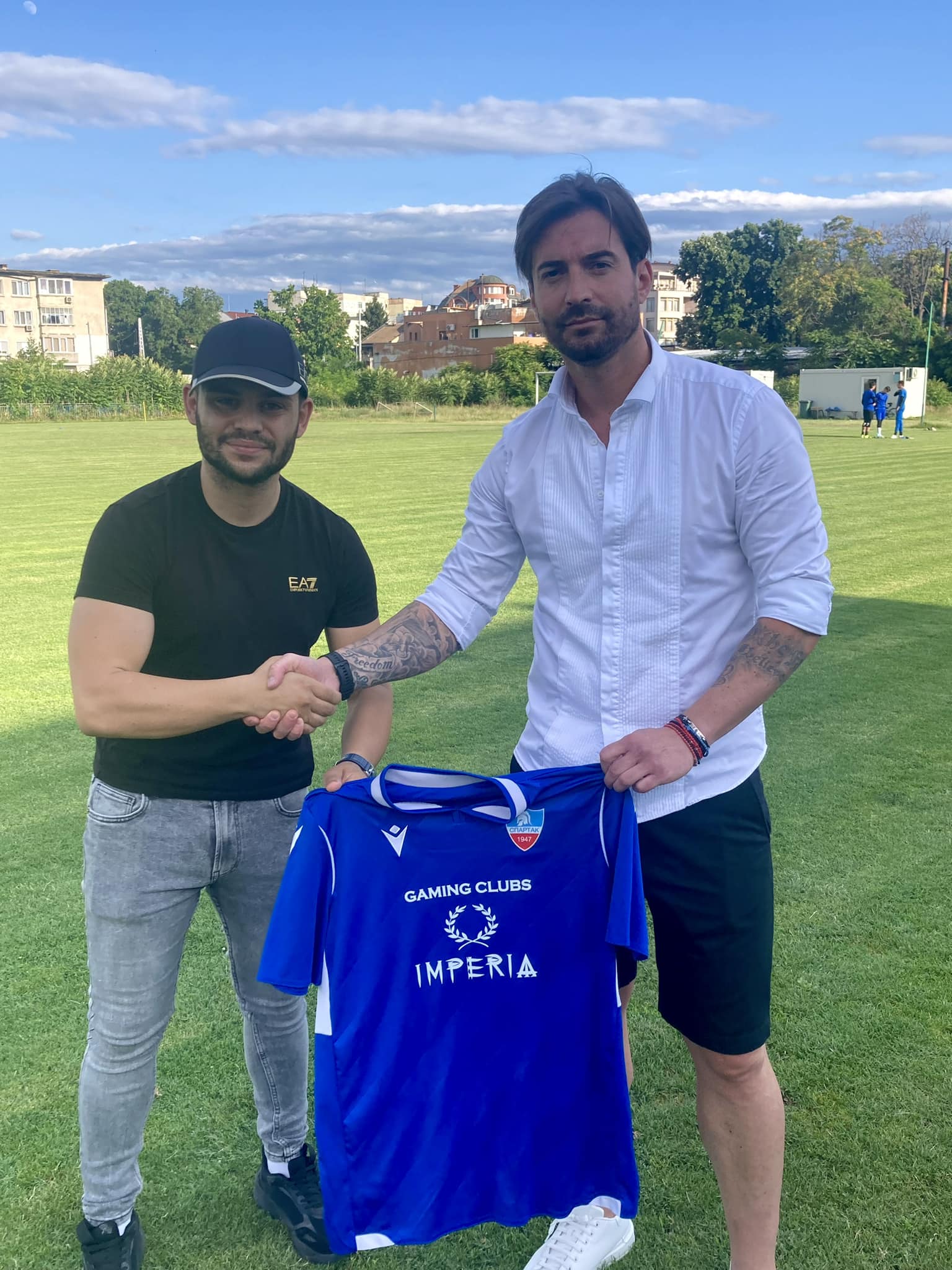 Лимона: Интригите ги създава именно Бачков