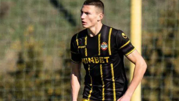 Ботев Пд се раздели с двама юноши от дублиращия си отбор