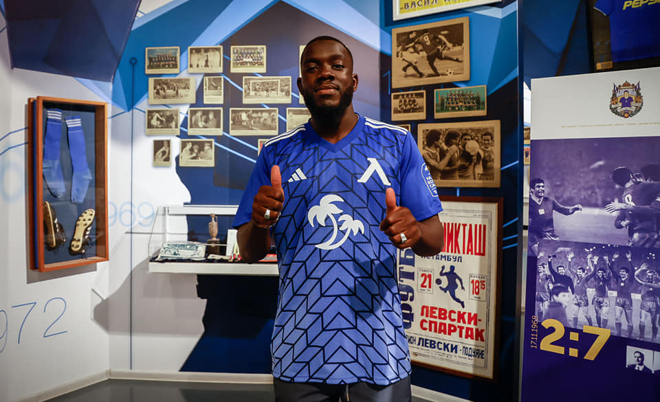 Левски с ново попълнение преди гостуването на Колежа