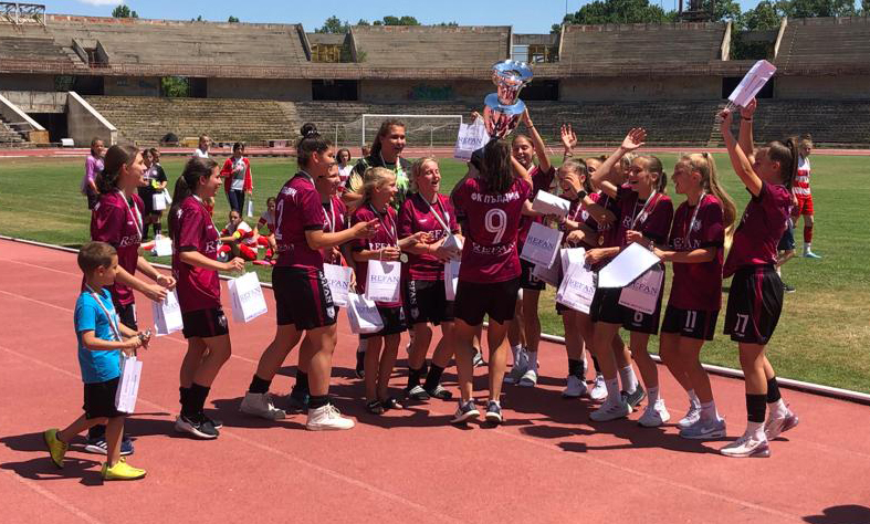 ФК Пълдин безапелационно спечели международния турнир