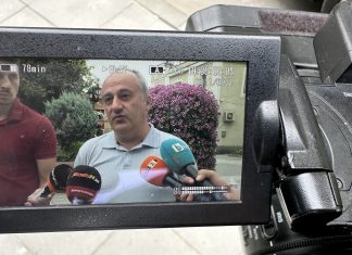 Скандал заради 430 седалки на „Колежа“! Заплашиха Община Пловдив с прокуратурата