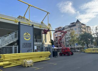 Затвориха две от трибуните на Колежа за зрители!