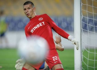 Инфо на BgDerby: Локо (Пд) следи Мартин Величков от Етър за заместник на Хоркаш