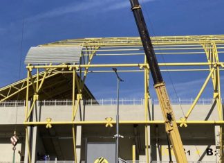 Строителят на „Колежа“: Специални поздрави за осмокласника и изневярата!