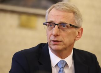 Главата на зам.-министър падна след вчерашното кръвопролитие