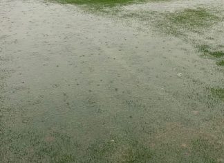 Наводнен терен отложи мача на Ботев II в Ямбол