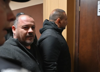 Оставиха двама служители на Ботев и двама полицаи в ареста! Зам. директор в Ботев Пд: Илиян Филипов е виновен!