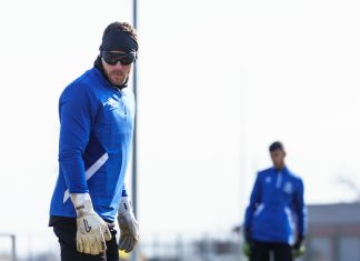 Вратарите в Ботев тренират със специални очила! Ето защо