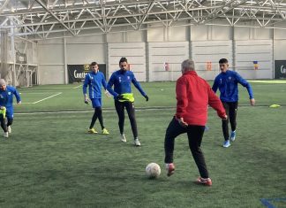 Пропадна контролата между Спартак (Пд) и Атлетик (Куклен), пловдивчани тренират в зала