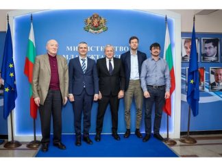 Представители на ФИФА и УЕФА се срещнаха с ръководството на БФС и с министъра на спорта