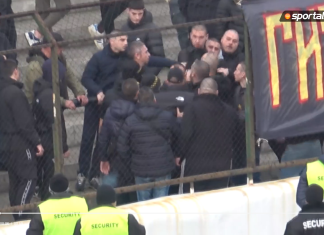 Плакатът „ГиздакOFF“ отново разцепи публиката на Ботев! ВИДЕО с нов скандал в агитката!