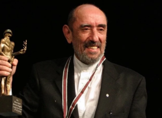 В Локо почетоха големия свой фен професор Крикор Азарян