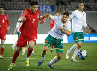 България остана на 3 минути от победата над Азербайджан