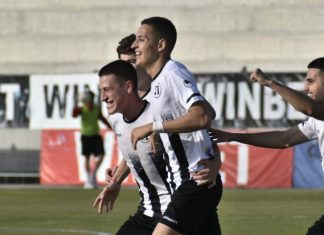 Фенклубът на Локо: Честита победа! Пловдив е само черно-бял!